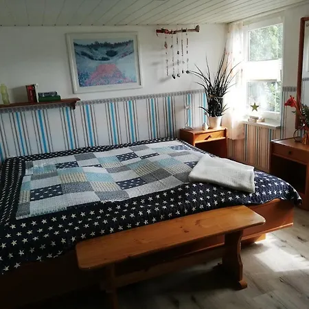 Wohnung Am Wanderweg Zum Koenigsstuhl Unter Reet Lohme Buitenkant foto